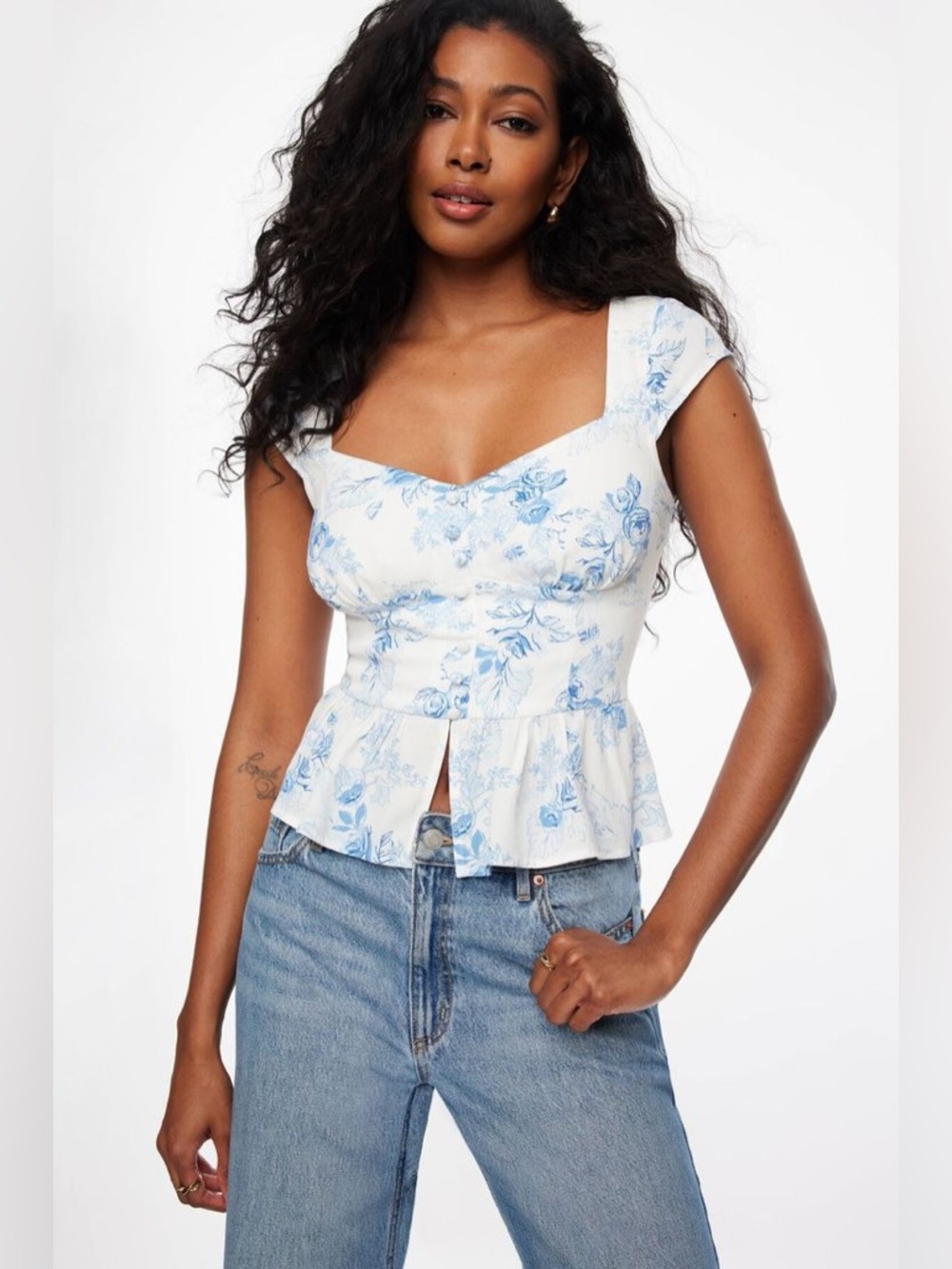 ❤️ Dynamite Top - Picture 1 of 1